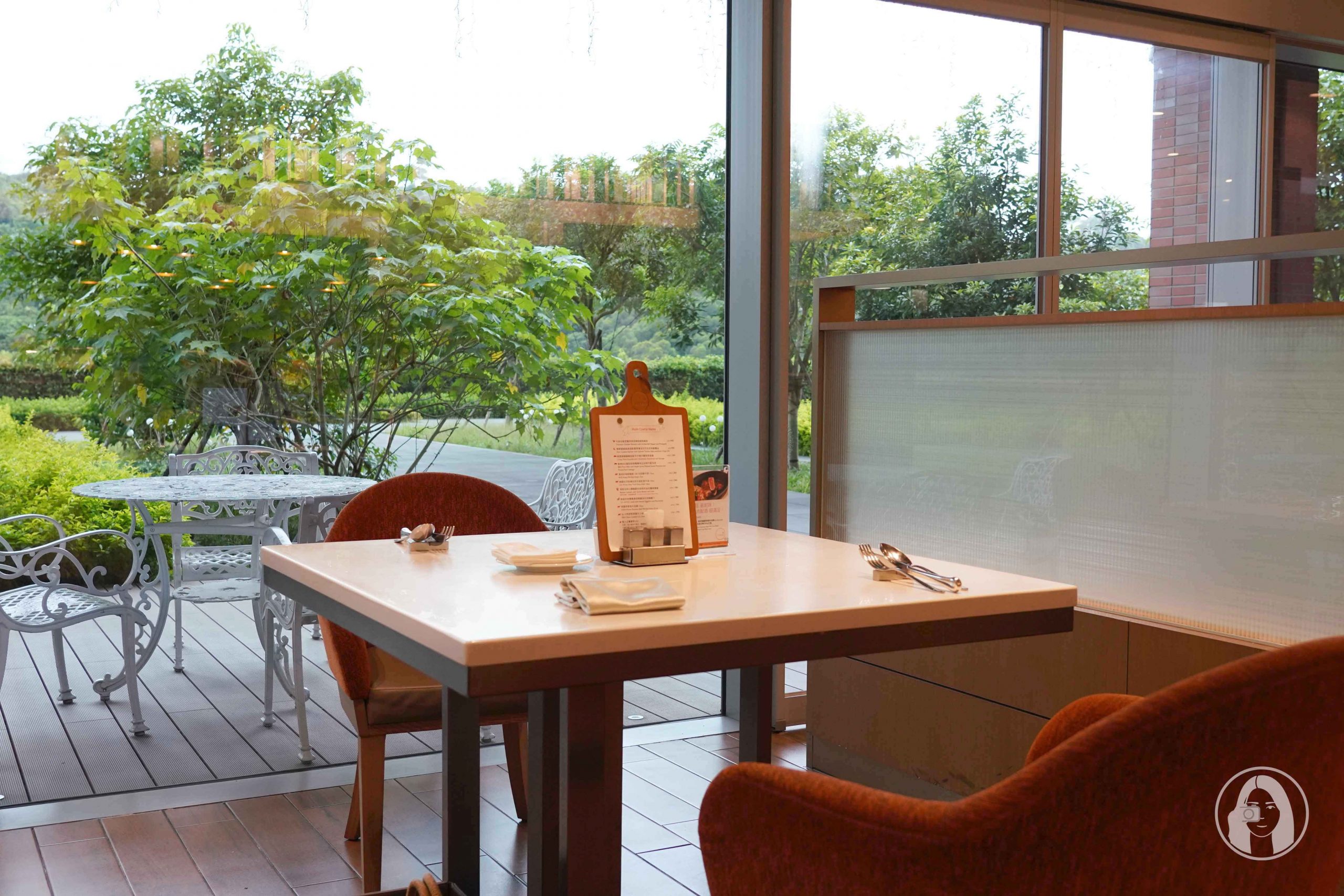 台北南港六福萬怡酒店 敘日全日餐廳 好萊塢名人也愛荷斯登牛肋眼牛排 頂級海陸特色主餐