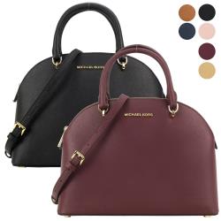 ◎●最新發燒新品牌|◎●經典時尚 完美呈現|◎●時髦優雅 兼具實用品牌定位:國際精品品牌:MichaelKors/MK背法:斜背/側背包款:貝殼包顏色:多色組合外層材質:防刮牛皮/十字紋流行元素:全素