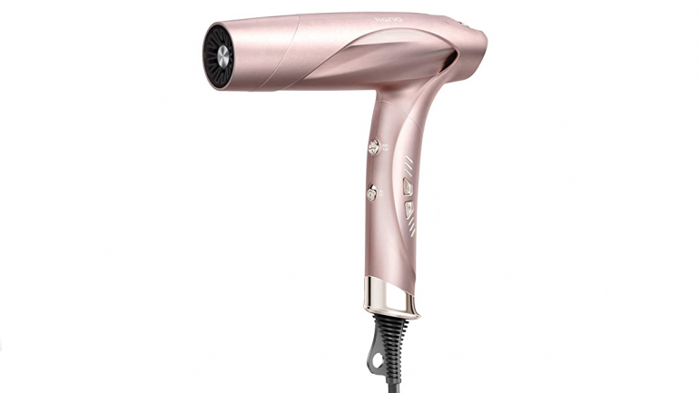 わずか362g！毎秒21mの風速で髪を乾かすllanoの速乾型ヘアドライヤー
