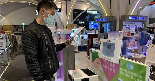 【破防疫謠言2】空氣清淨機加裝消毒卡　專家直言有風險