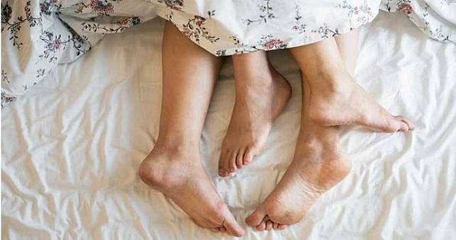 老公激情爽戰小三　婆婆助正宮進房拿「衛生紙團」提告