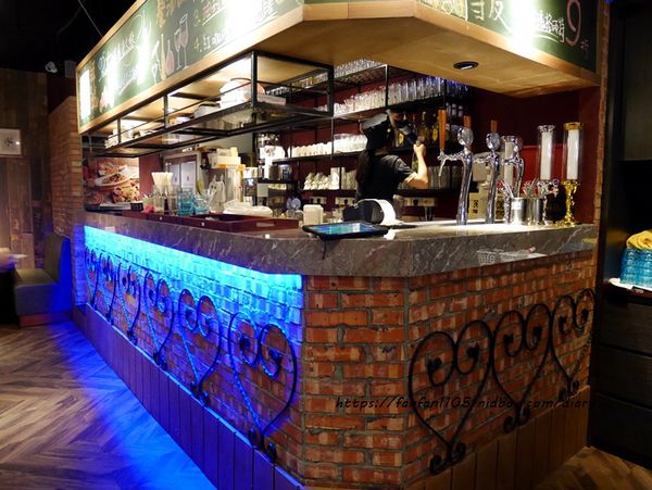 【內湖美食】洋城義大利餐酒館-內湖家樂福店 #義式料理 #米塔集團 #獨立空間座位席 (9).JPG