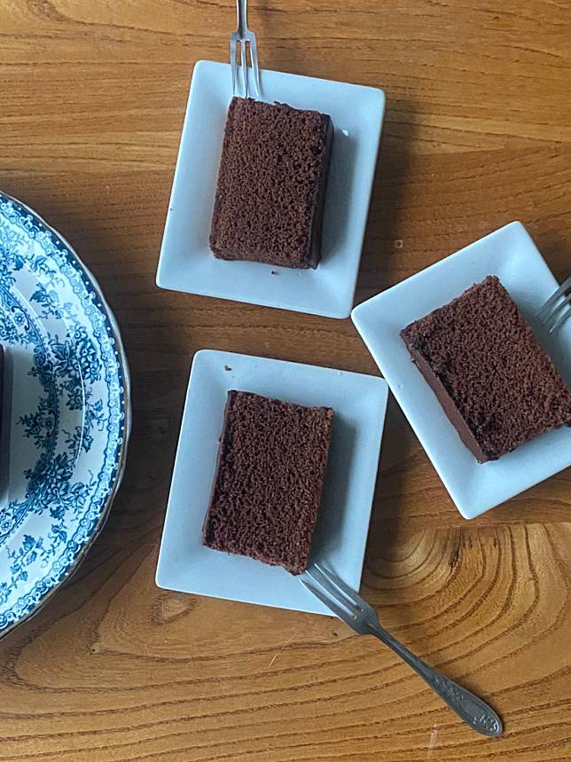 法蘭騎士也有巧克力口味的蜜蛋糕。（過上好日子 邱俊智攝）