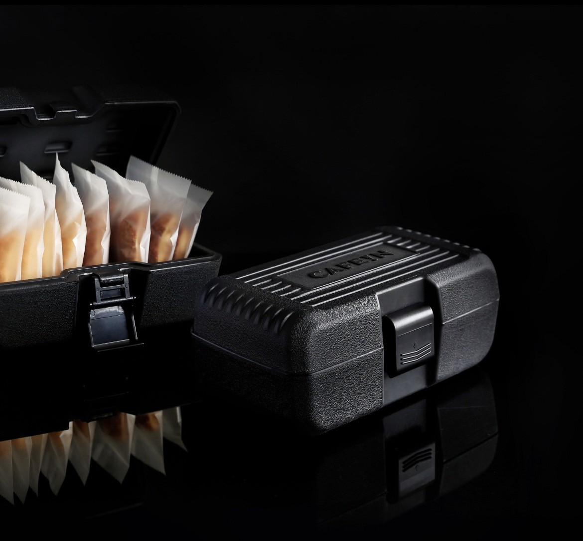 CAFEIN X LADY M 打造超酷的千層酥餅乾禮盒！