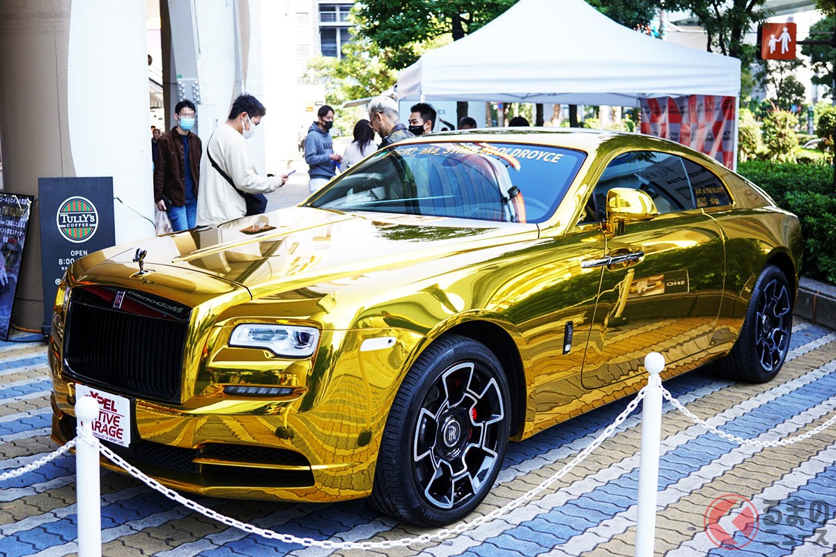 街中でスーパーカーを無断撮影 Sns投稿は違法 悪質カースポッターが横行する背景とは くるまのニュース