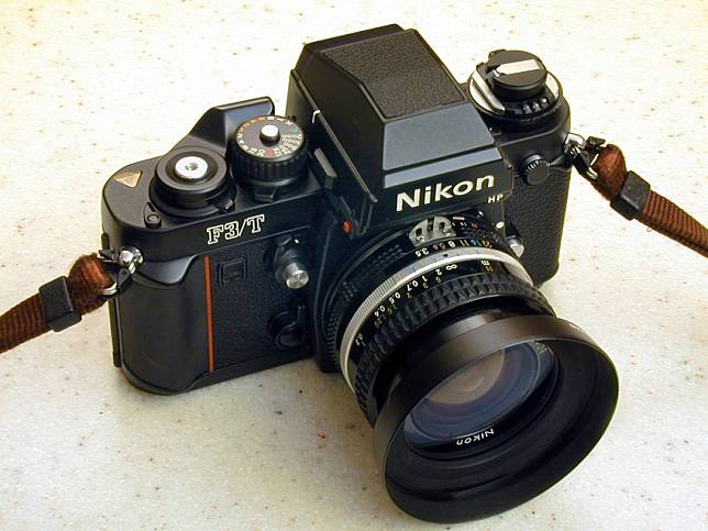 10 Kamera Nikon Paling Ikonik Sepanjang Masa, Pilih Mana?