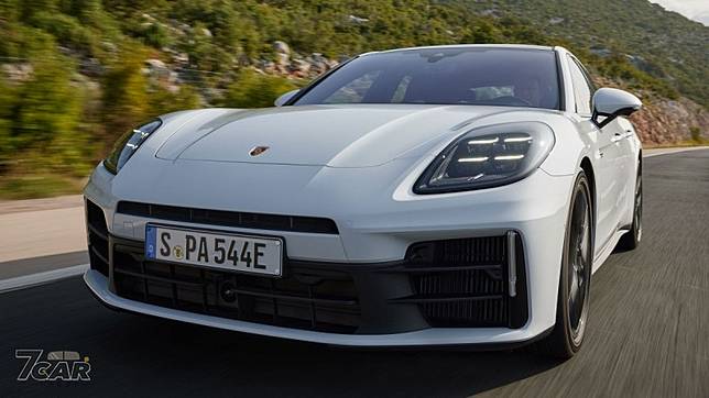 節能與性能並行　Porsche 發表兩款 Panamera E-Hybrid 動力編成