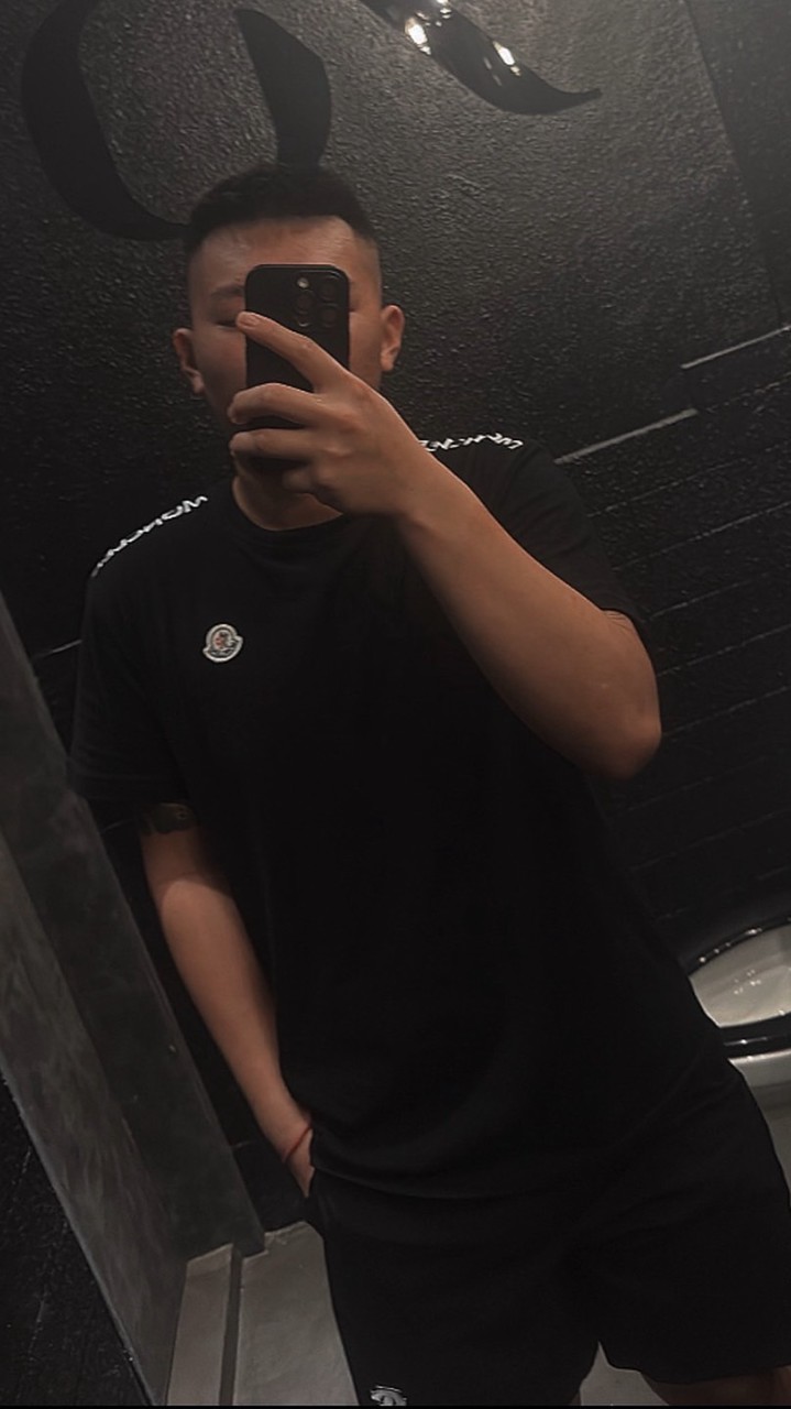 阿榮🐻幹話社群🔥