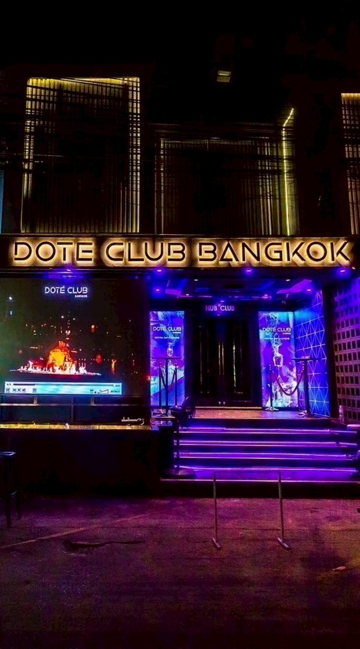 Dote club Bangkok บ้านพักใจหนุ่มขี้เหงา