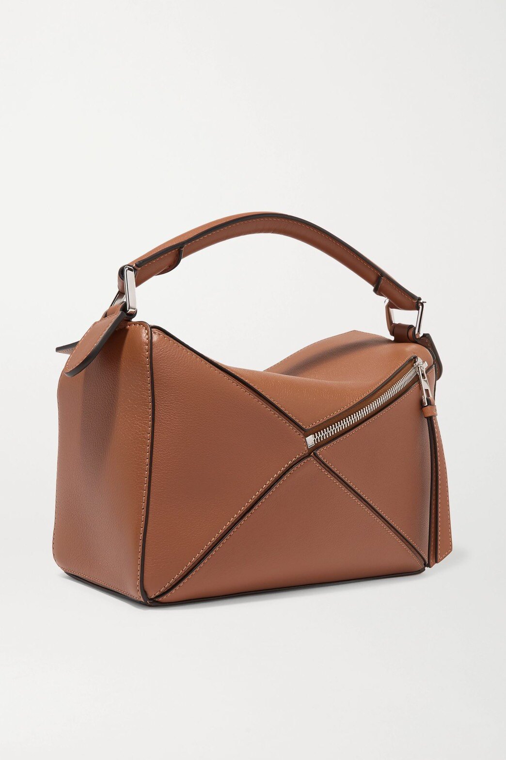 Loewe Puzzle小號 台灣售價83000 折扣$6xxxx/個