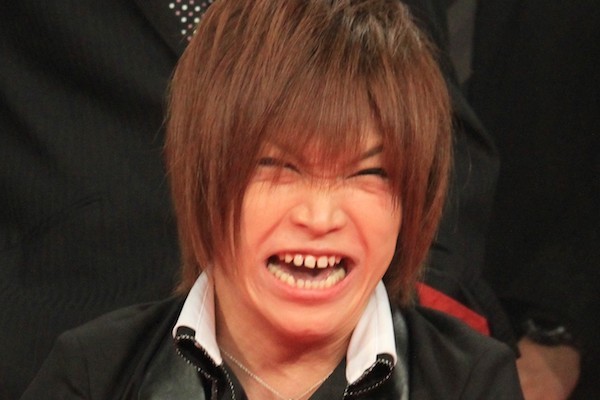 鬼龍院翔の二股で考える 交際10年で男女が別れる悲しき理由 女性自身