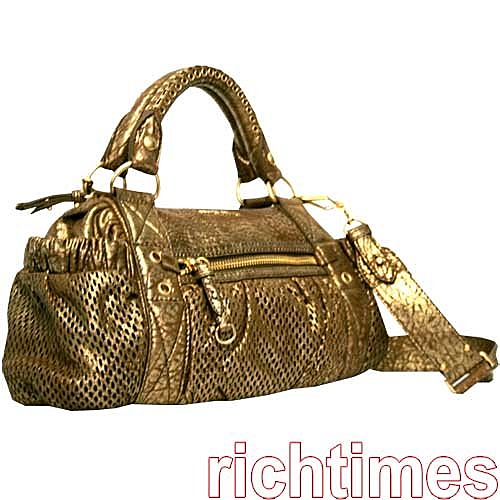 新潮又亮眼，明星的最愛包!