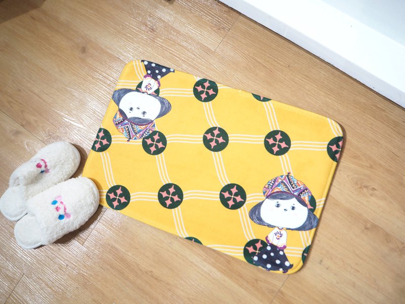 金燦燦的金幣花紋圖案，老闆說很適合新年旺財哦~