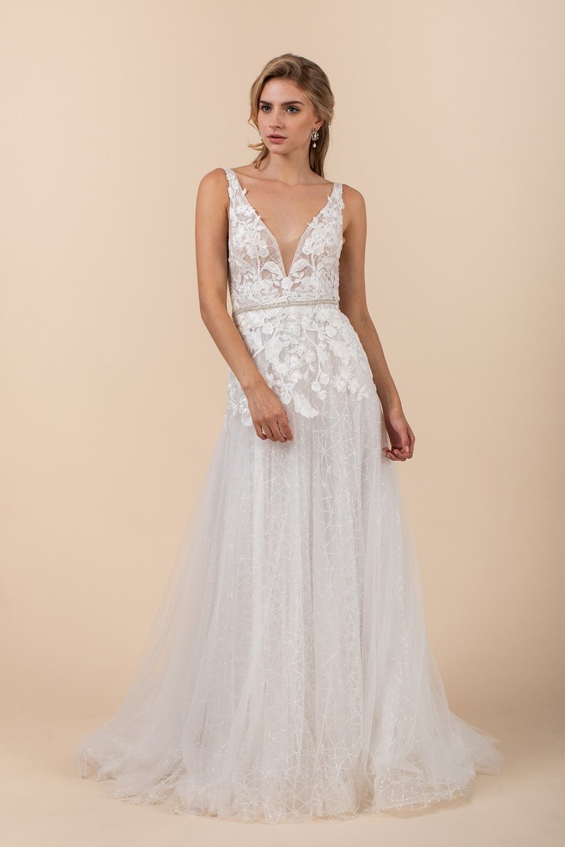 高定款優雅A字形閃亮水晶腰帶薄紗婚紗