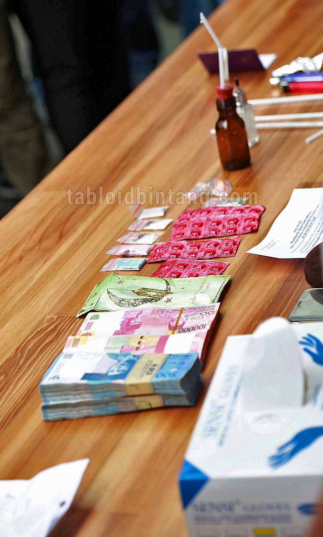 Tersangkut Kasus Narkoba, Sejumlah Kontrak Kerja Pretty Asmara Dibatalkan