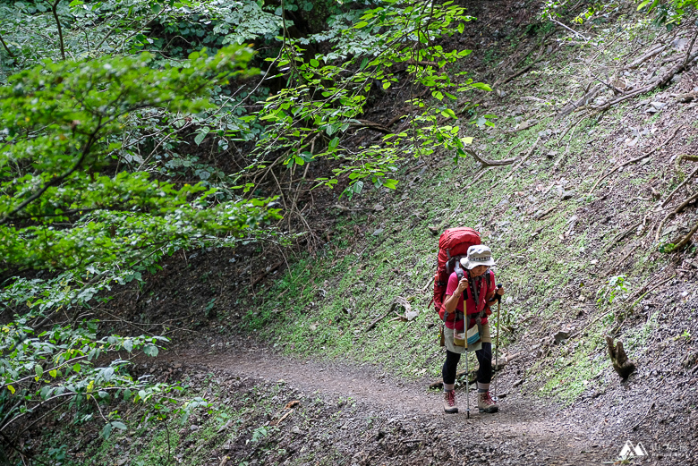 山女孩Melissa_Zamberlan 331 AMELIA GTX RR WNS 防水高筒皮革登山鞋 心得分享-0810.jpg