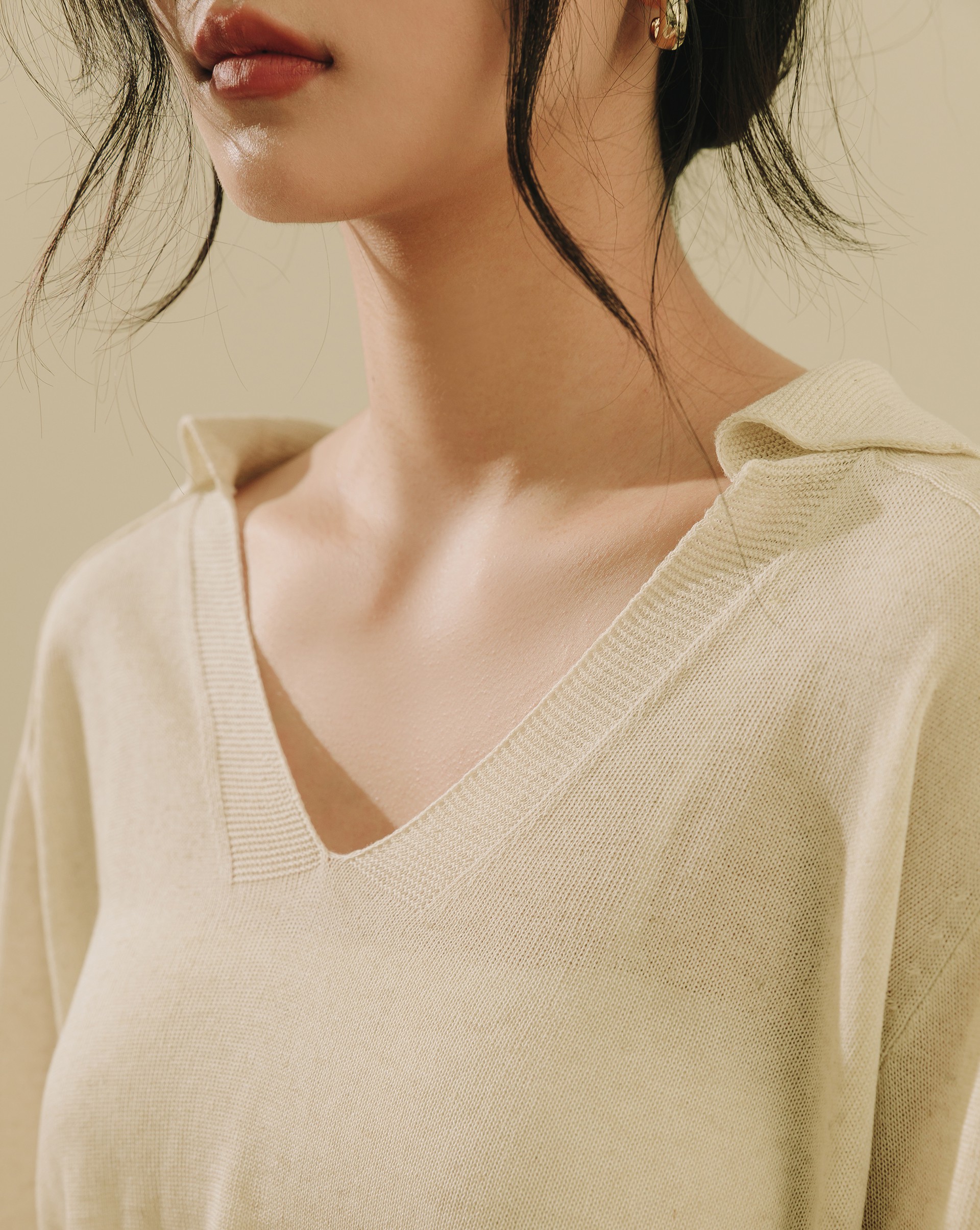 薄透親膚紗線/隨性翻領設計