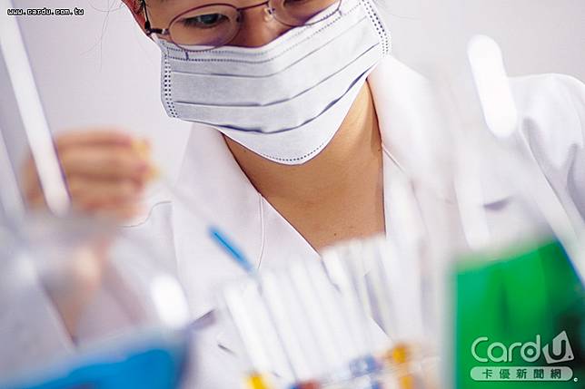 第45例確診病例近期無國內外旅遊史，與案34同病房不同病室，已收治負壓隔離病房(圖/卡優新聞網)