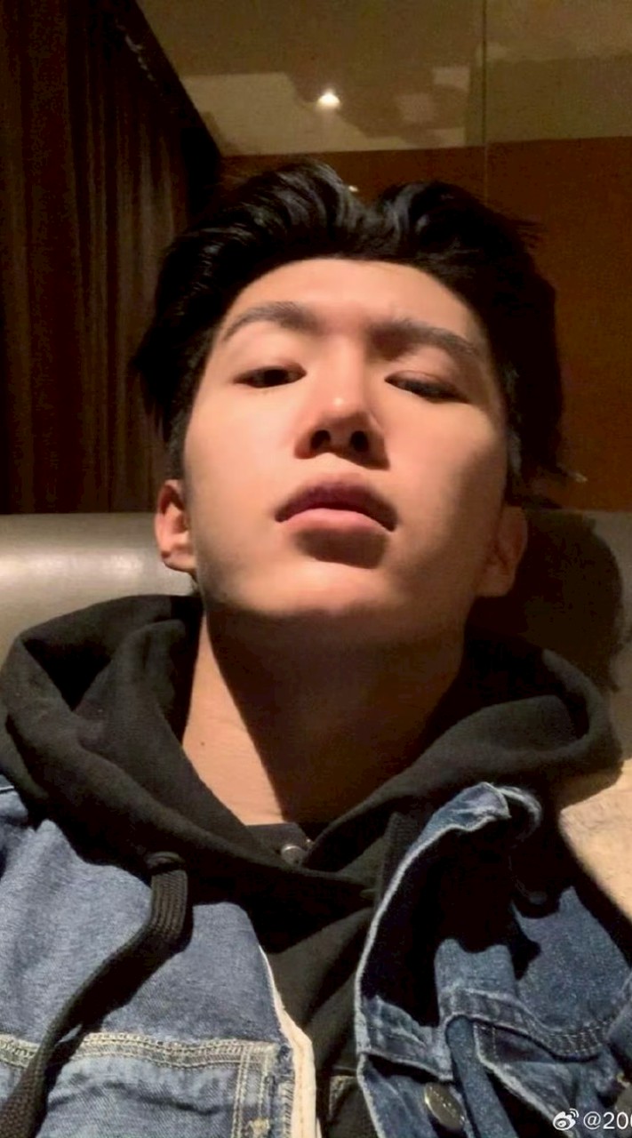 范丞丞周邊中轉站（不定時抽獎