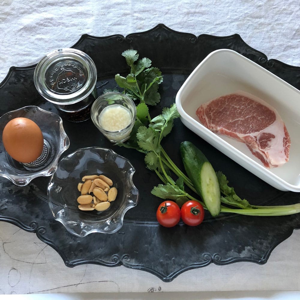 となりの5分メシ Vol 52 豚焼肉のコムタム風プレート