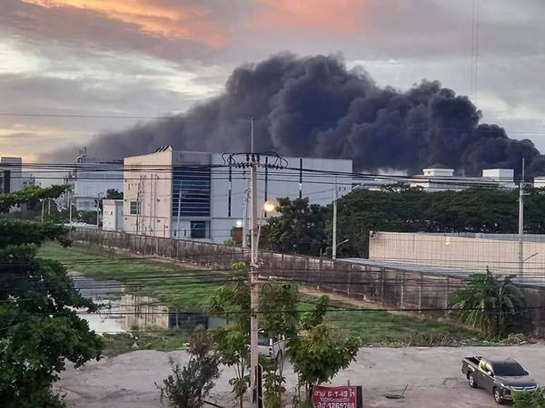 นักวิชาการด้านสิ่งแวดล้อมเตือนประชาชน รอบ รง.หมิงตี้ หลังเกิดไฟ 