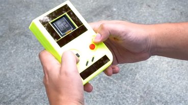 國外團隊開發不用電池的掌機「Engage」，很環保但 10 秒就關機