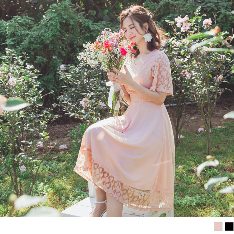 純色透膚蕾絲拼接腰封修身短袖傘襬洋裝