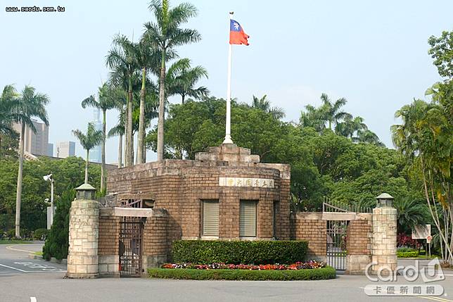 企業最愛大學排行仍由台灣大學、成功大學穩坐冠亞軍，而輔仁大學則重回私大榜首(圖/卡優新聞網)