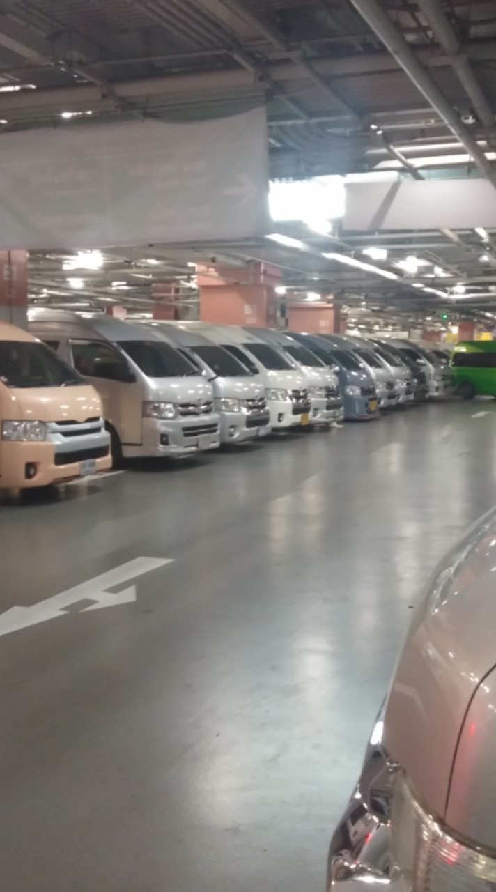 Van VIP 3 4แถว