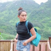 น้องนิลวรรณ