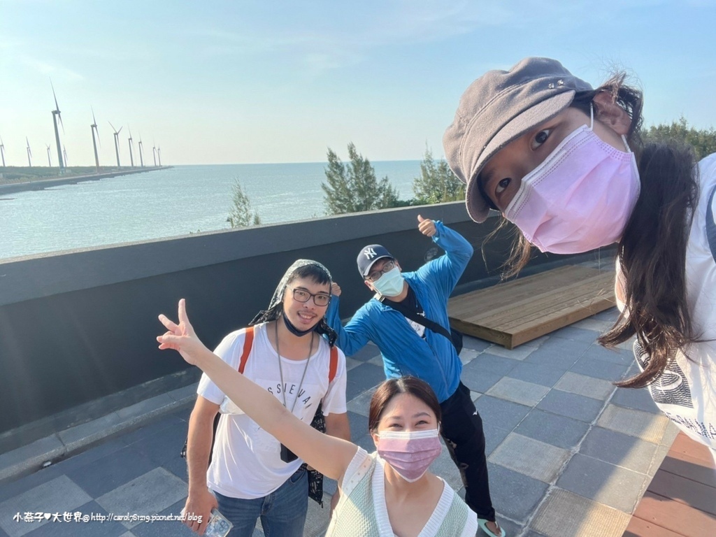 LINE_ALBUM_夕陽_220925_100.jpg