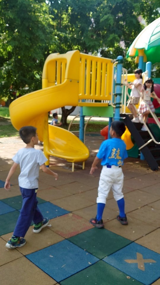 鼓岩國小課後照顧班低年級