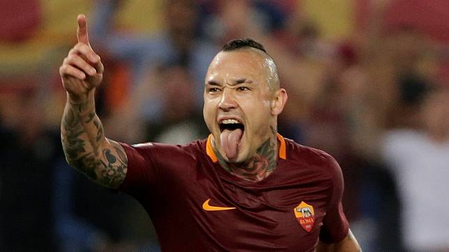 "Nainggolan dan Manolas Akan Bertahan Bersama Roma"