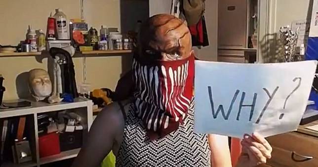白人Coser穿化妝皮套扮《英雄聯盟》派克，遭Cosplay比賽主辦方退賽