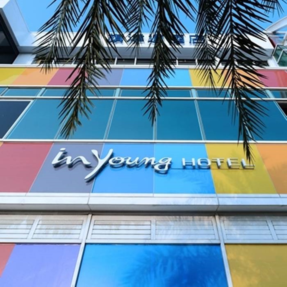 ●高雄最新沙灘渡假酒店 ●旗津無敵海景盡收眼底 ●感受海風、星空無限幸福 ●本商品採郵局掛號方式寄送