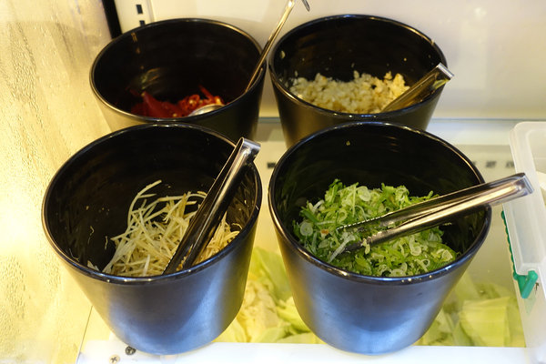 松江南京站聚餐火鍋吃到飽-嗨蝦蝦三杯醉蝦石頭鍋，台北中山區生日聚餐、謝師宴、尾牙平價火鍋吃到飽，天使紅蝦、啤酒、Prime等級牛肉吃到飽