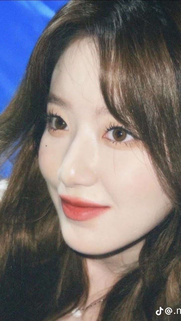 𝐒𝐔打水💧のK-POP 女團咖啡廳☕️