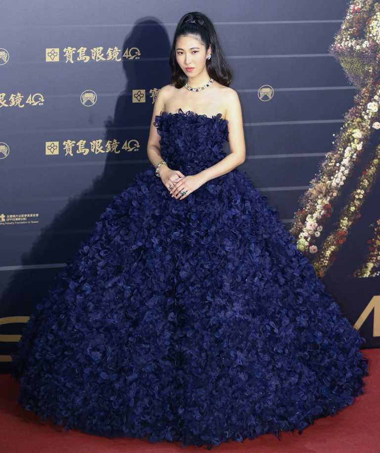 入圍第31屆金曲獎「最佳國語女歌手」的王若琳，全新TIFFANY & CO.「Jean Schlumberger」系列高級珠寶作品，閃耀金曲盛宴。（圖╱TIFFANY & CO.提供）