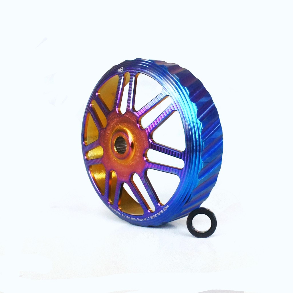 品 牌MB機車兄弟產品名稱黑POWER輻射鈦金斜溝碗公顏 色黑金/鈦金對應車種VESPA SPRINT150/I-GET ABS功能高精密度鍛造鈦金碗公 #採用耐高溫 高摩擦材料#利用斜溝角度使迎風面