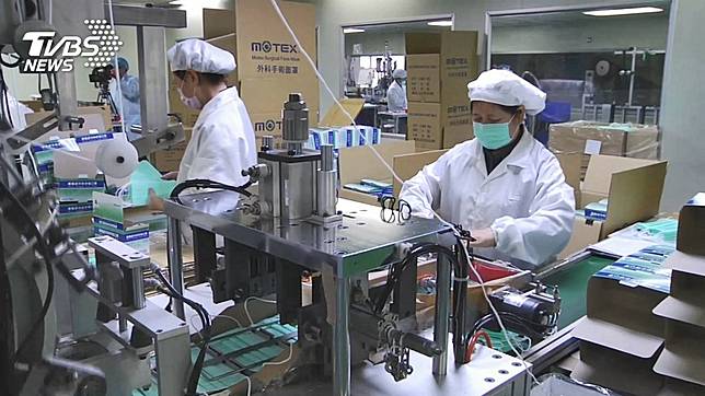政府決定出資2億建立60條口罩生產線。(示意圖，與事件無關／TVBS)