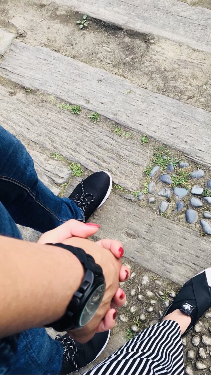 異國戀遠距離的情侶們
