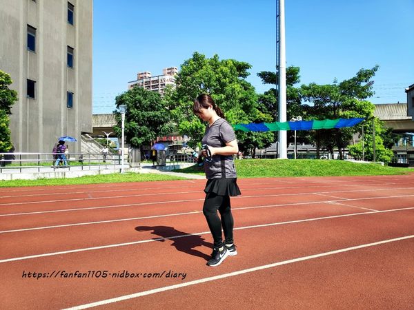 【Comefree】肌力鍛鍊軟式啞鈴 2磅 #軟式啞鈴 #啞鈴 (14).jpg