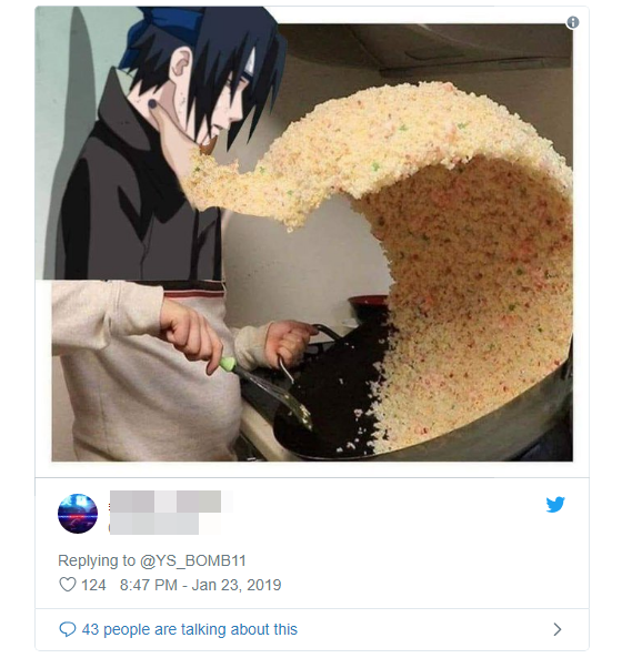 一名日本搞笑 YouTuber 的炒飯翻鍋神照，掀起網友們的 P 圖戰場
