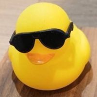 暇人が生息しています