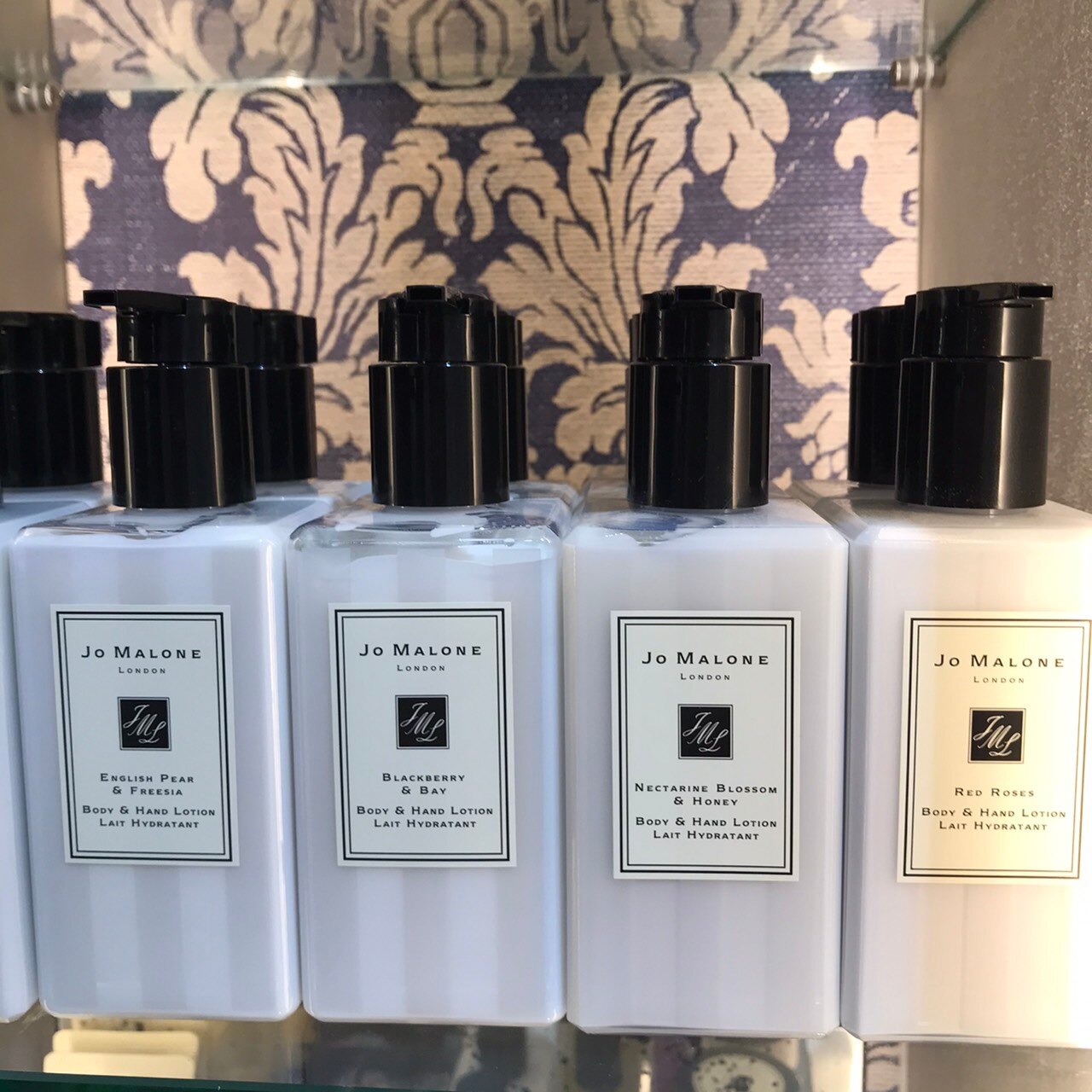 【Jo Malone 】身體手部乳液/英國梨小蒼蘭/黑莓月桂葉/藍風鈴/海鹽鼠尾草/杏桃花蜂蜜/紅玫瑰/現貨/熱銷