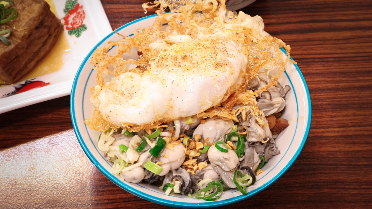 暑假準備衝一波！花蓮10家「從早吃到晚」美食攻略：黃金梅子雞、排隊臭豆腐