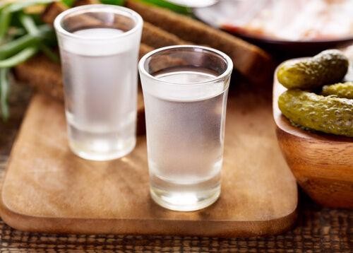 ビールの100倍以上のカロリーのお酒がある 度数もカロリーもぶっ飛んだお酒の正体って オリーブオイルをひとまわしニュース