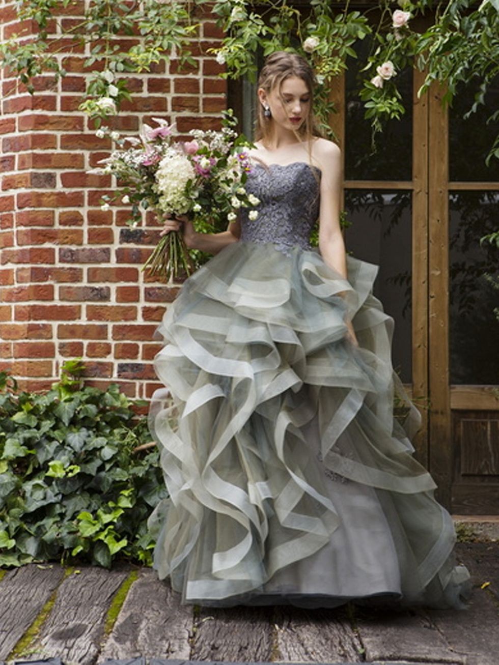 ニュアンスカラーのグレードレス （結婚式のお呼ばれにグレードレスっ  