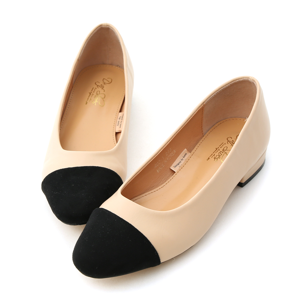 優雅style的微尖小方頭鞋楦 細膩小香風拼接鞋面，展現高雅氣質 復古配色的雙色拼接具有高度的搭配性 內增厚質Q軟乳膠墊~大大提高穿著舒適度 2cm的小低跟設計舒適又好走 只要簡單搭配立即呈現迷人的完