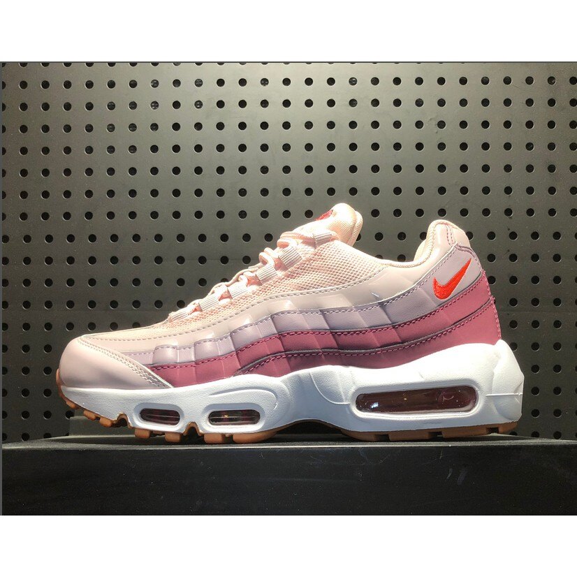 【日本海外代購】NIKE AIR MAX 95 麂皮 漆皮 膠底 櫻花粉 玫瑰紫 反光 漸層 女 307960603